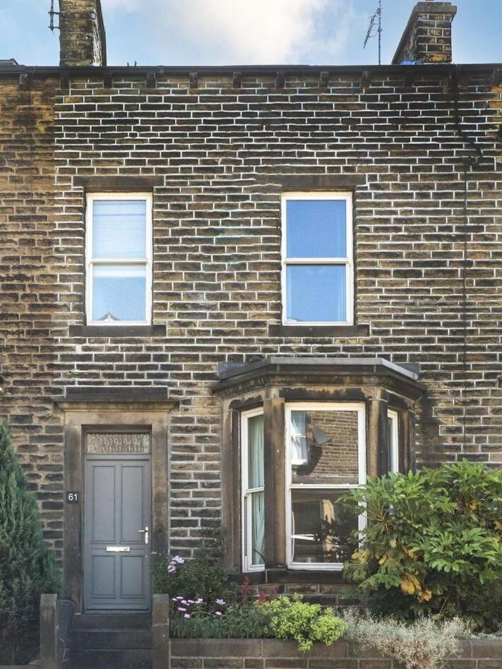 Number 61 Skipton Bagian luar foto